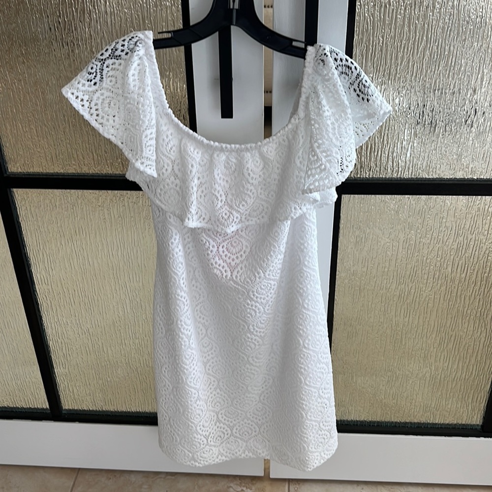 Brand new Lilly Pulitzer off the shoulder dress!